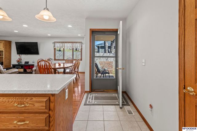 877 Southfork Road, Blair, NE 68008