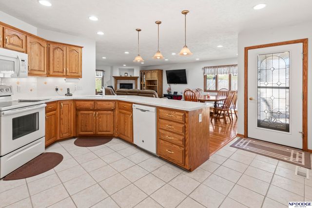 877 Southfork Road, Blair, NE 68008