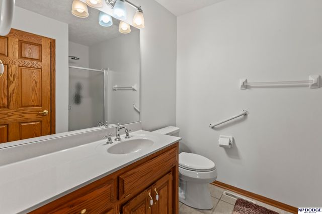 877 Southfork Road, Blair, NE 68008