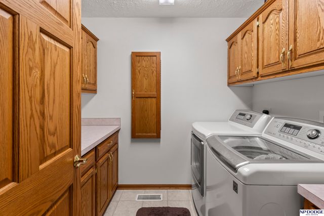 877 Southfork Road, Blair, NE 68008