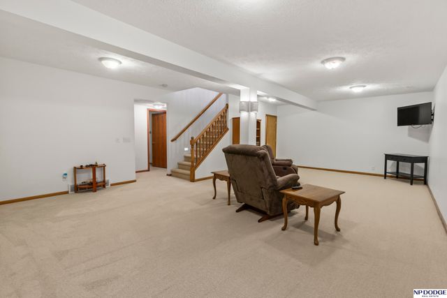 877 Southfork Road, Blair, NE 68008