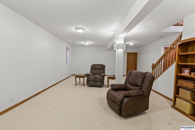 877 Southfork Road, Blair, NE 68008