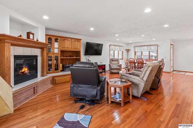 877 Southfork Road, Blair, NE 68008