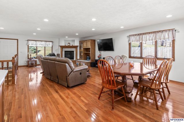 877 Southfork Road, Blair, NE 68008