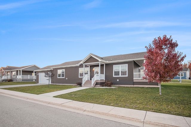 11765 Townsquare Blvd Drive, Courtland Twp, MI 49341