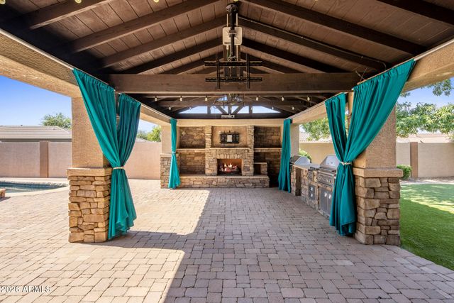 3051 W Sousa Court, Anthem, AZ 85086