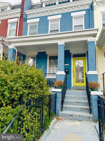 1011 8TH ST NE, Washington, DC 20002