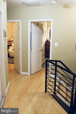 1011 8TH ST NE, Washington, DC 20002