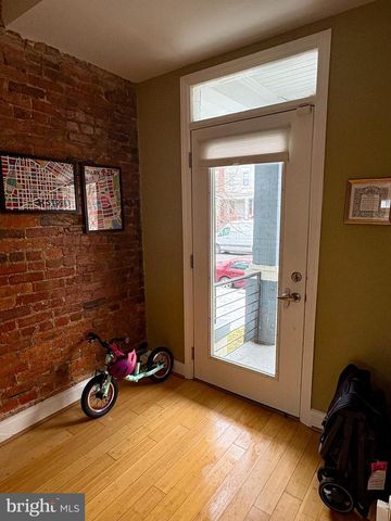 1011 8TH ST NE, Washington, DC 20002