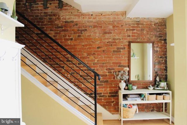 1011 8TH ST NE, Washington, DC 20002