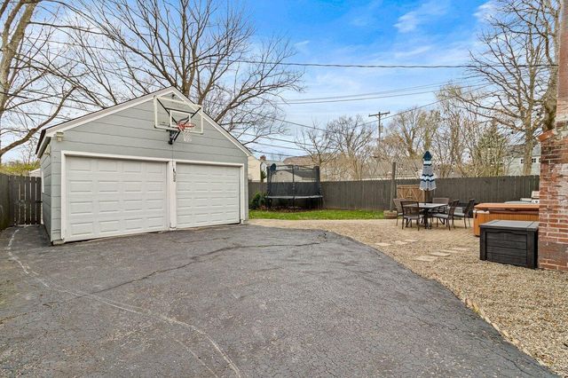 243 N Stanwood Road, Bexley, OH 43209