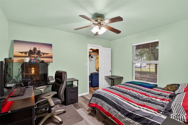 11009 Pikes Peak, Venus, TX 76084