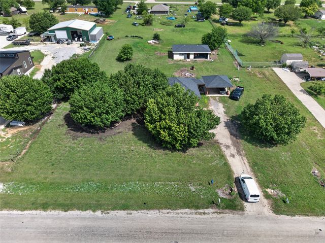 11009 Pikes Peak, Venus, TX 76084