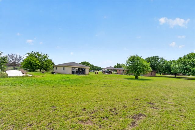 11009 Pikes Peak, Venus, TX 76084