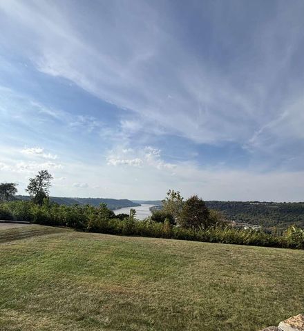 2864 Cliffview Court, Villa Hills, KY 41017