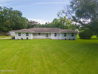 20085 Lovers Lane, Long Beach, MS 39560