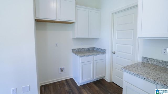 401 PEAVINE COVE, Alabaster, AL 35007