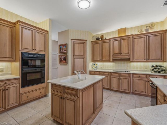 3480 Creekview DR, Bonita Springs, FL 34134