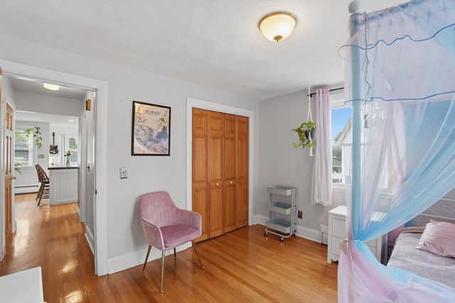 10 Newton Street, Hull, MA 02045