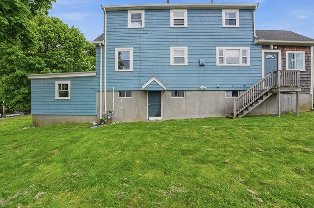 10 Newton Street, Hull, MA 02045