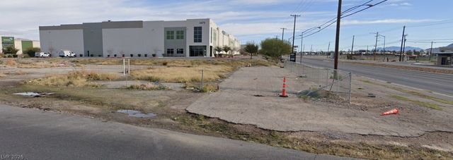 North Walnut Road, Las Vegas, NV 89115
