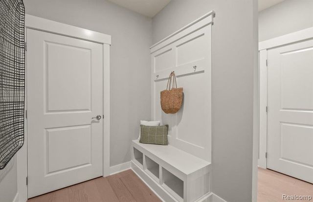 1554 Firefly Trail, Milford, MI 48381