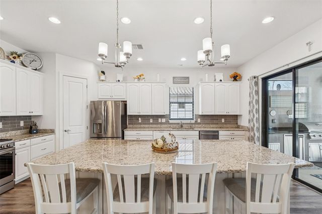 8723 SORANO VILLA DRIVE, Tampa, FL 33647