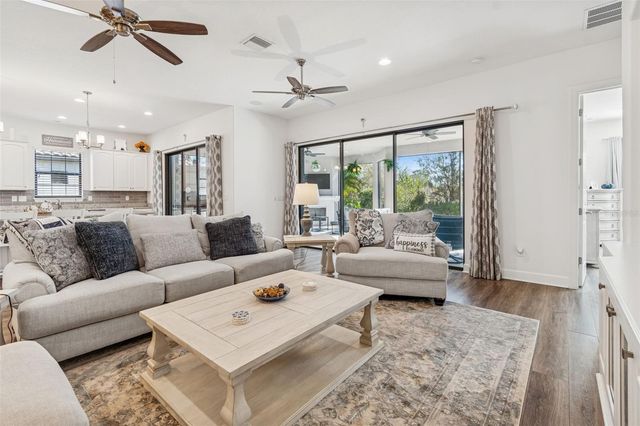 8723 SORANO VILLA DRIVE, Tampa, FL 33647