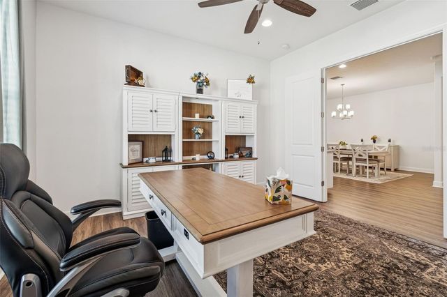 8723 SORANO VILLA DRIVE, Tampa, FL 33647