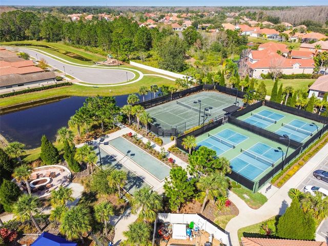 8723 SORANO VILLA DRIVE, Tampa, FL 33647