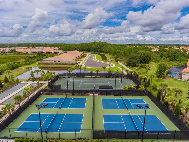 8723 SORANO VILLA DRIVE, Tampa, FL 33647