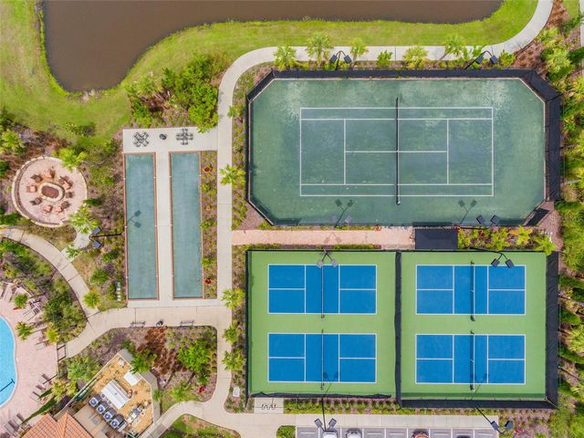 8723 SORANO VILLA DRIVE, Tampa, FL 33647