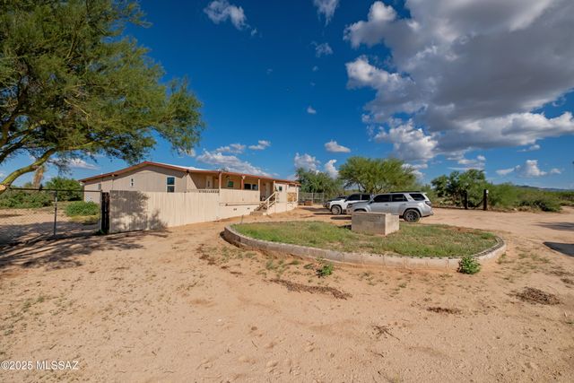 11265 S Annemarie Drive, Tucson, AZ 85736