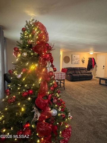 11265 S Annemarie Drive, Tucson, AZ 85736