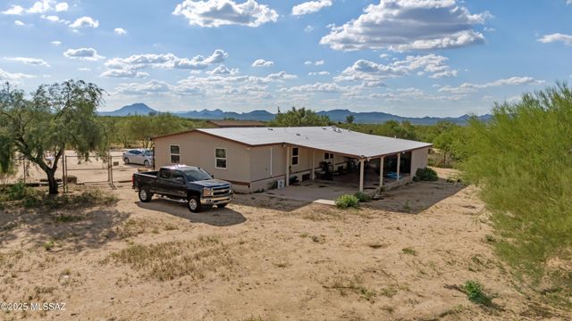 11265 S Annemarie Drive, Tucson, AZ 85736