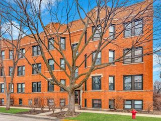 842 Wesley Avenue 1, Oak Park, IL 60304
