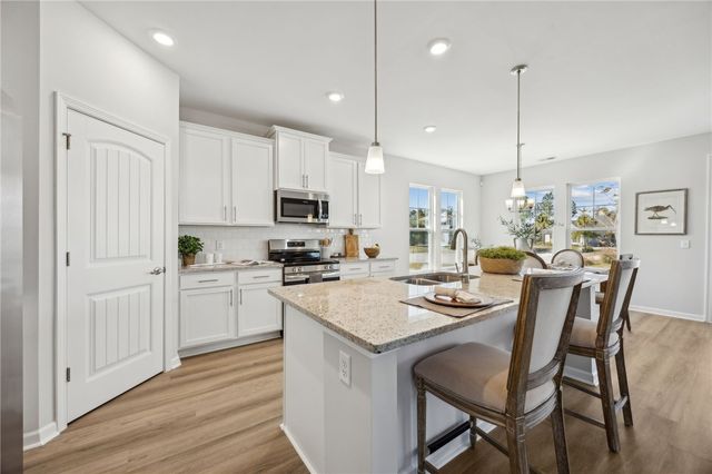 201 Tidal Marsh Way, St Marys, GA 31558