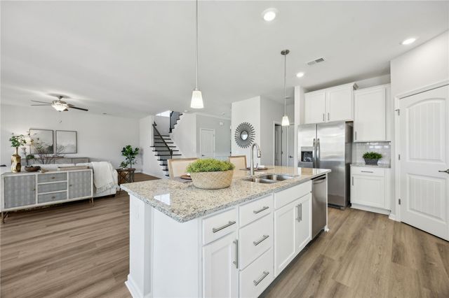 201 Tidal Marsh Way, St Marys, GA 31558