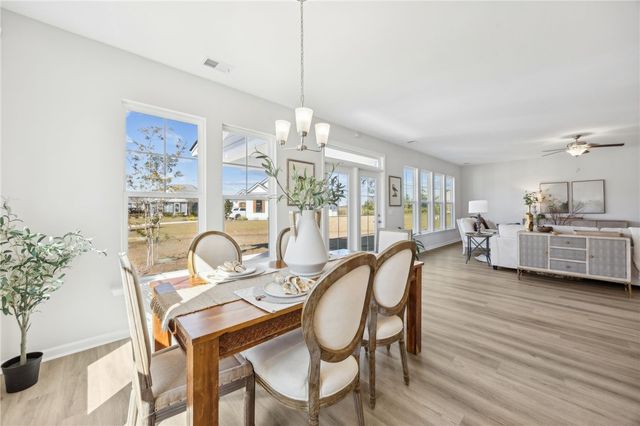 201 Tidal Marsh Way, St Marys, GA 31558