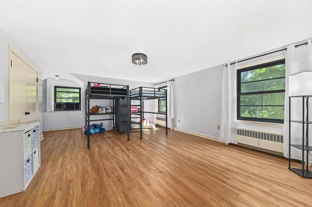 1345 Hickory Hill LANE, Brookfield, WI 53045