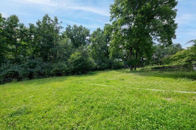 1345 Hickory Hill LANE, Brookfield, WI 53045