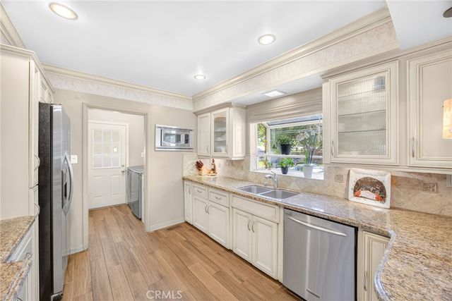 306 E 5th, Ontario, CA 91764
