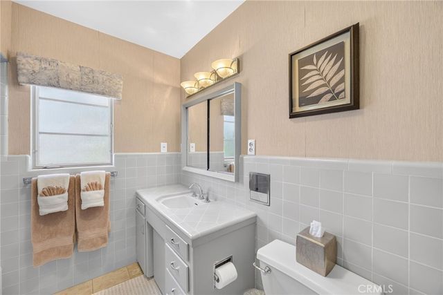 306 E 5th, Ontario, CA 91764