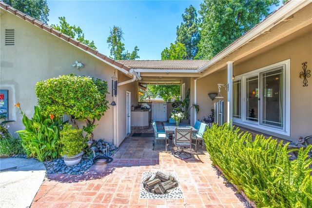 306 E 5th, Ontario, CA 91764