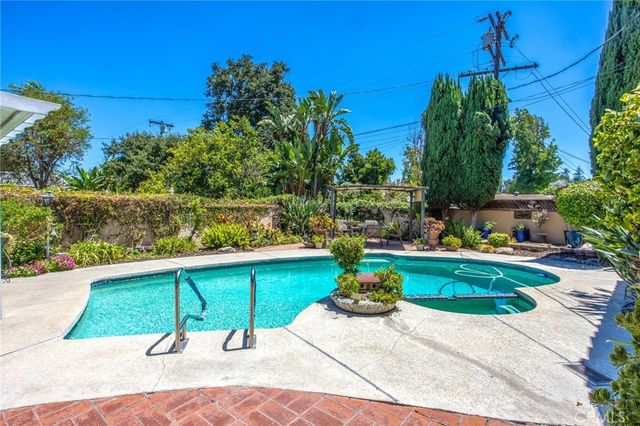 306 E 5th, Ontario, CA 91764