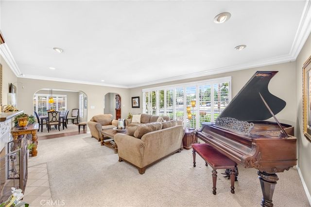 306 E 5th, Ontario, CA 91764