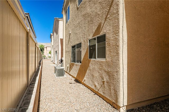 9911 Concho River Avenue, Las Vegas, NV 89148