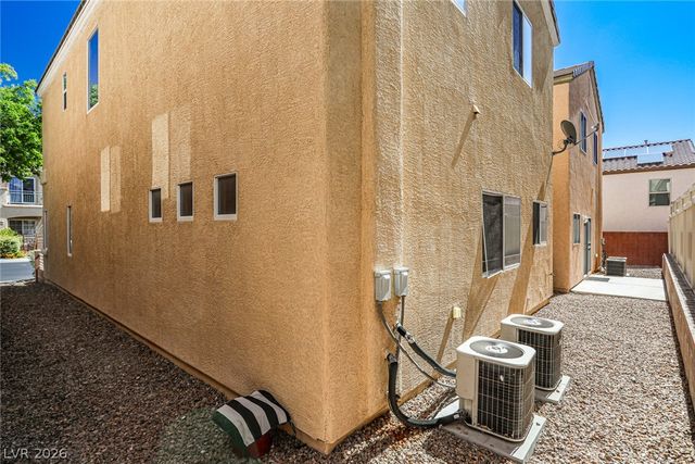 9911 Concho River Avenue, Las Vegas, NV 89148