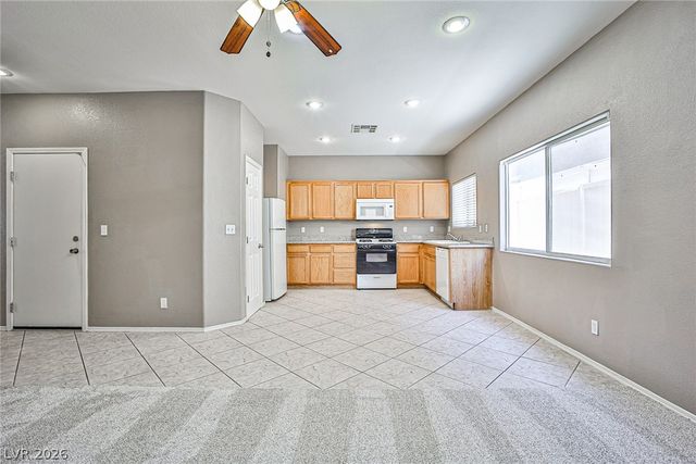 9911 Concho River Avenue, Las Vegas, NV 89148