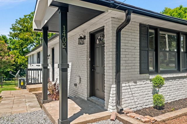 1402 Montgomery Ave B, Nashville, TN 37207
